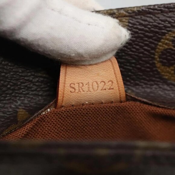 LOUIS VUITTON Monogram Vavan GM Tote Bag - Picture 11 of 16